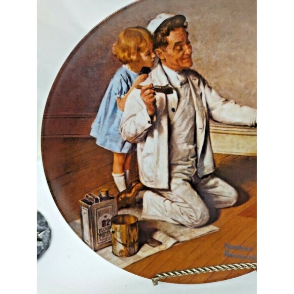 Norman Rockwell Collector's Plate 8 1/2" - "The Painter" - Picture 3 of 11